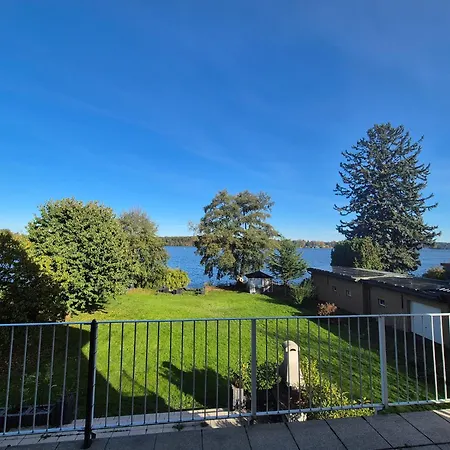 ホームステイ Monteurzimmer 6 Mit Seeblick